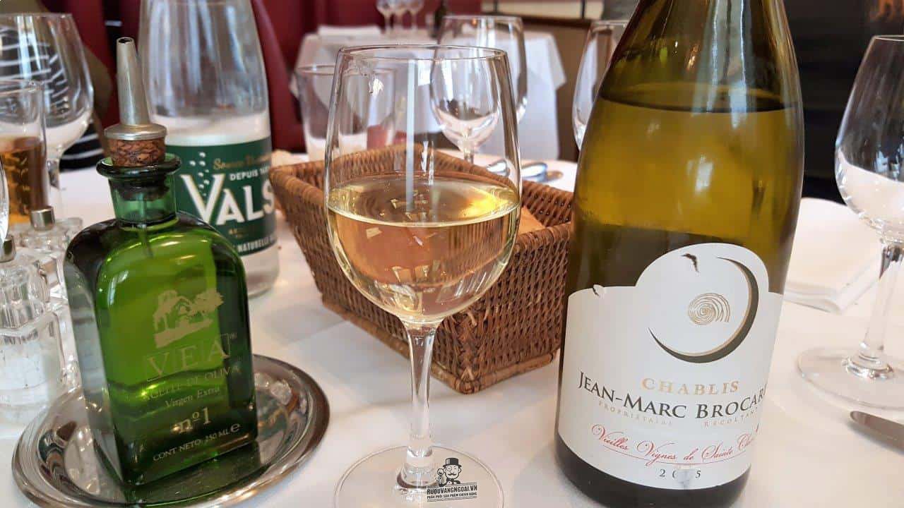 Rượu vang Jean Marc Brocard Chablis Vieille Vignes - Saint Claire
