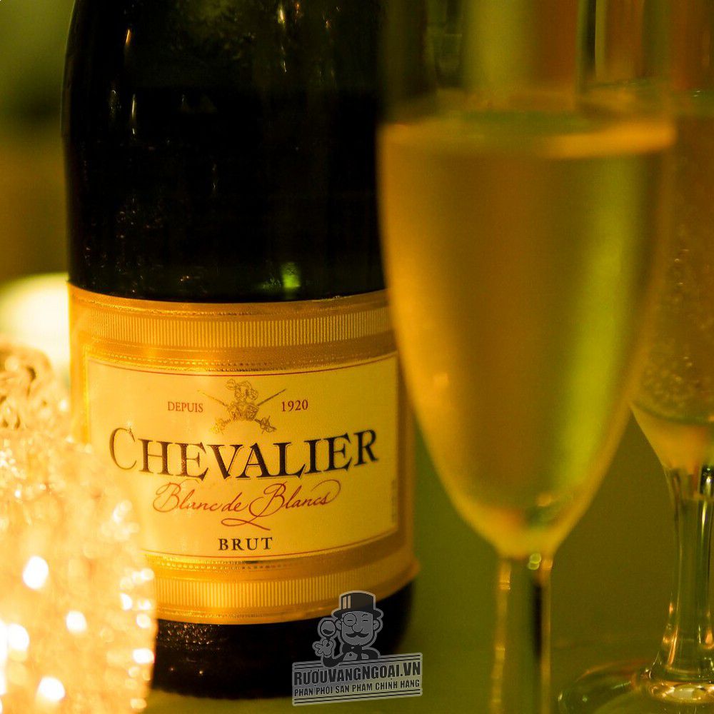Địa chỉ bán ruou champagne chevalier blanc de blancs brut giá rẻ tại Hà Nội