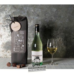 Rượu vang Brokenwood Hunter Valley Semillon bn4