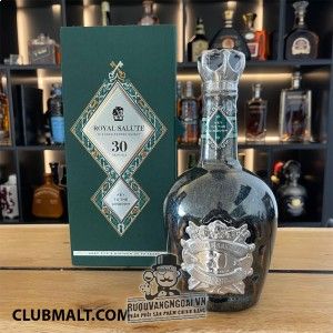 Rượu Chivas 30 năm Royal Salute cao cấp bn3